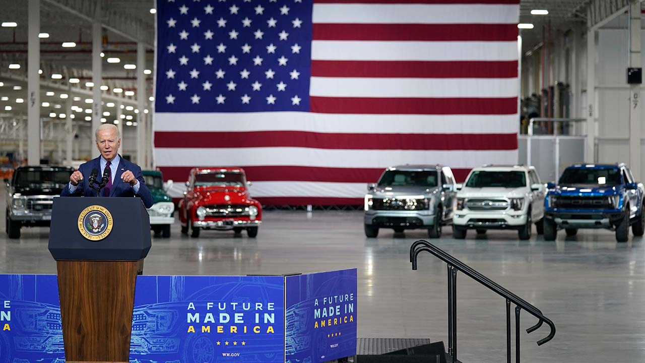 Surprise! Electric Ford F-150 Lightning revealed early at Biden event