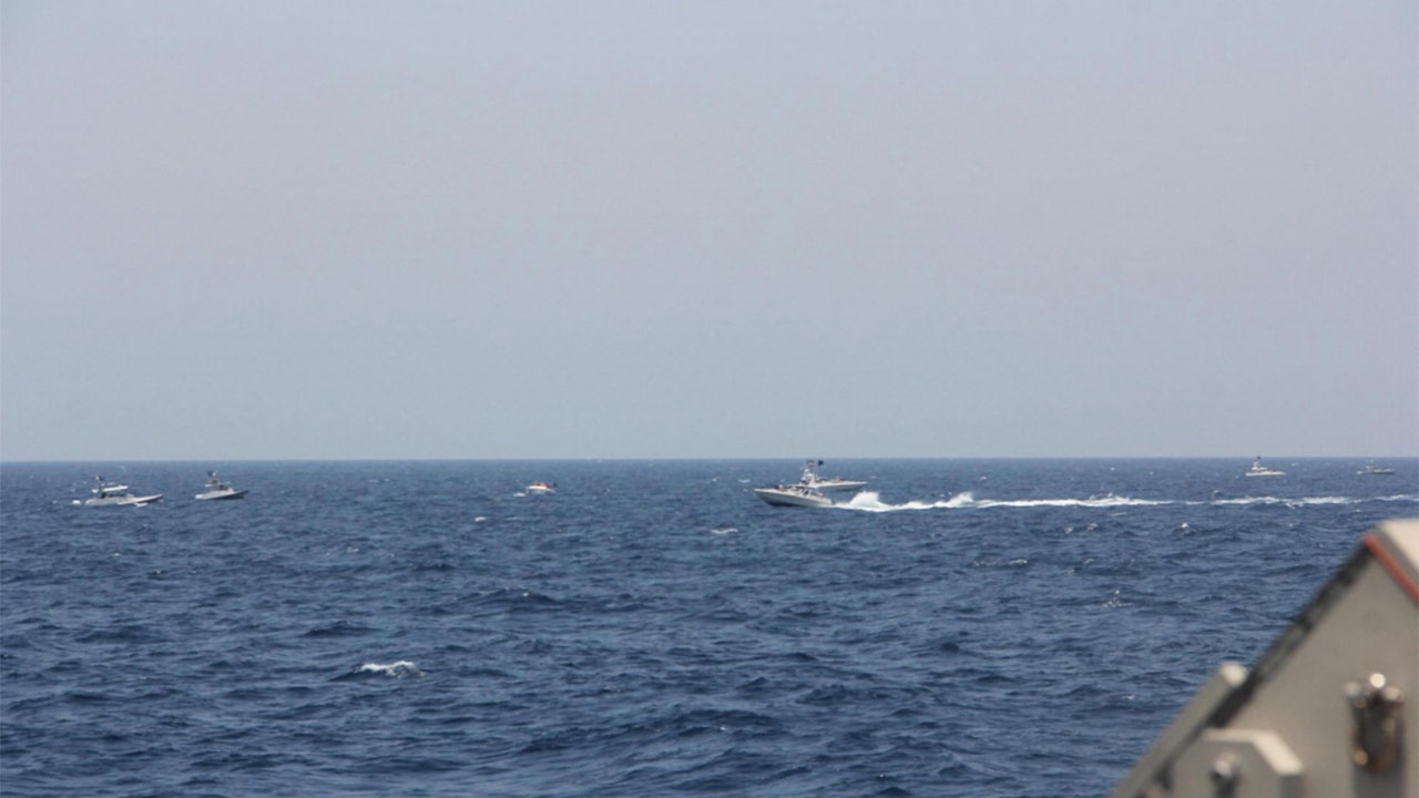 North Carolina father-son duo hailed as heroes after rescuing missing boater 40 miles off coast