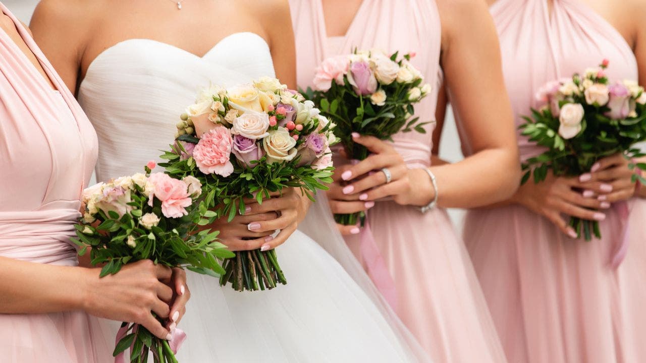 Bridesmaids were ordered to ‘hit the gym’ if they’re not a size 8: Reddit