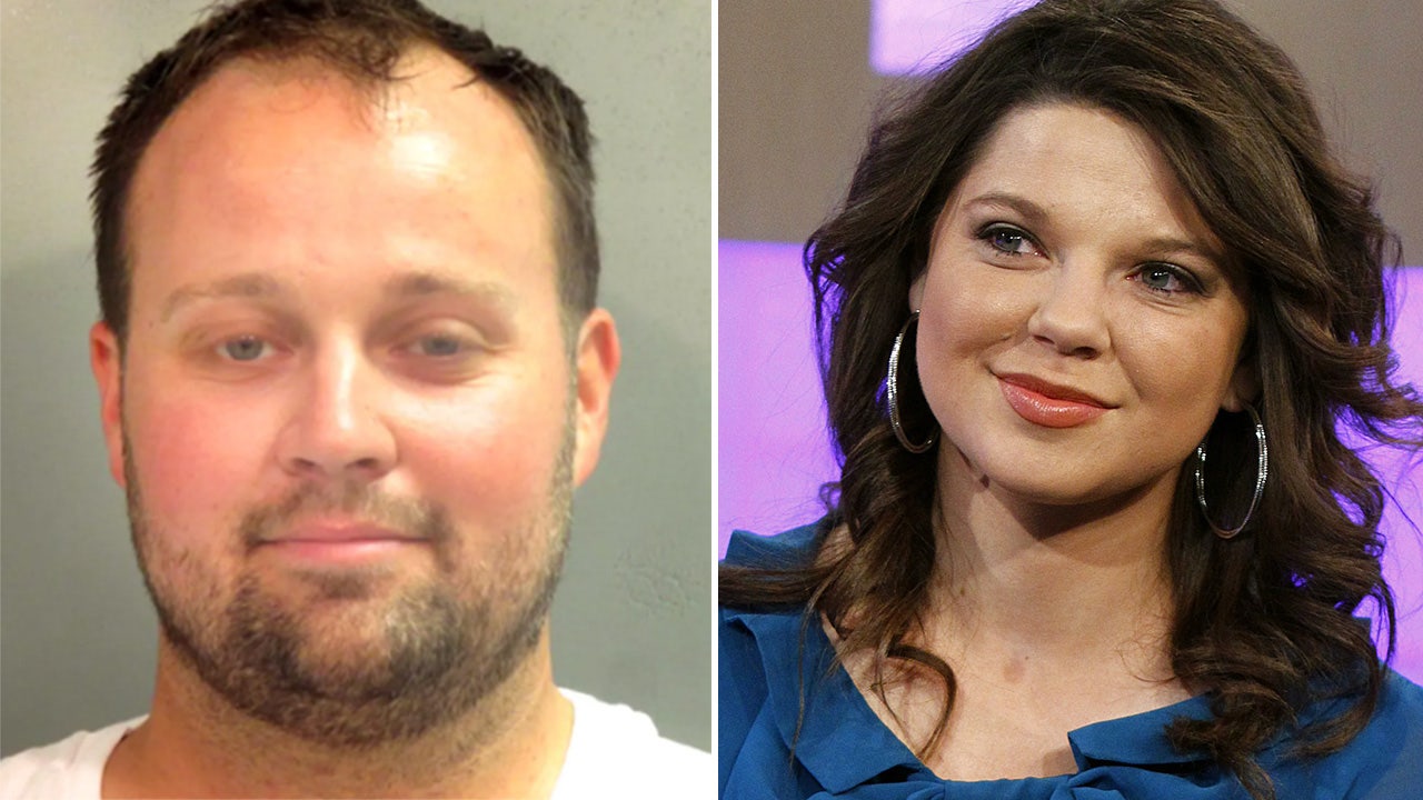 Josh Duggar's cousin Amy King censors shirtless photo of son, shares warning to parents about child predators