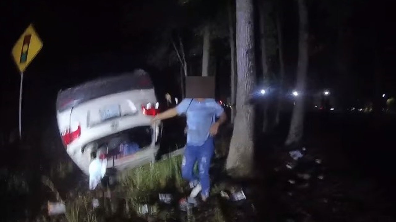 Virginia deputy single-handedly lifts overturned car to free trapped woman