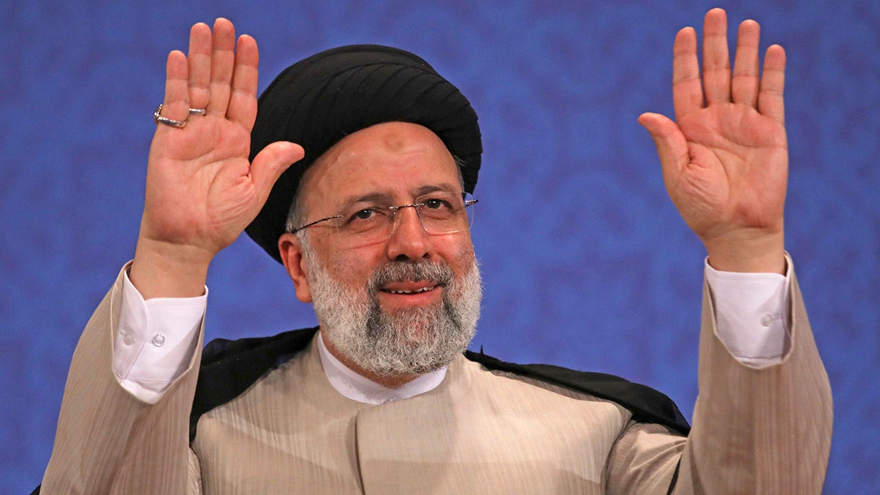 New Iranian president Ebrahim Raisi appoints conservative Cabinet members