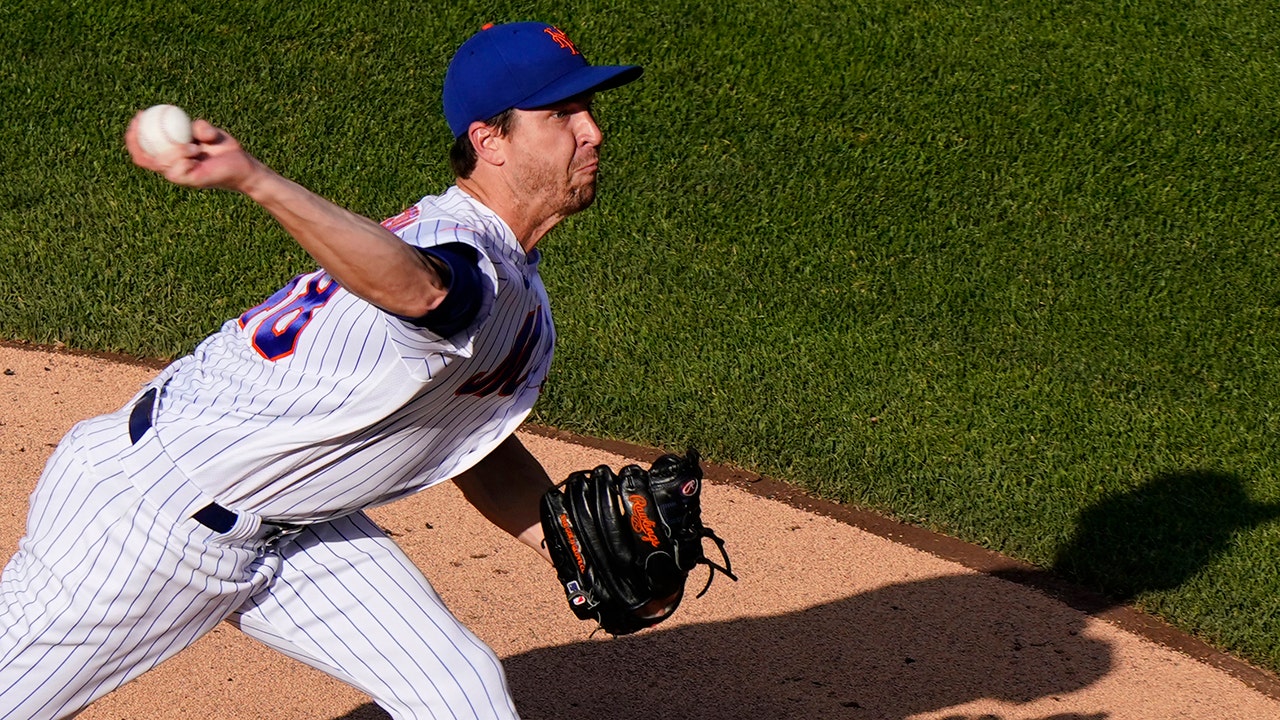 Jacob deGrom ends Mets' injury concerns in win over Braves