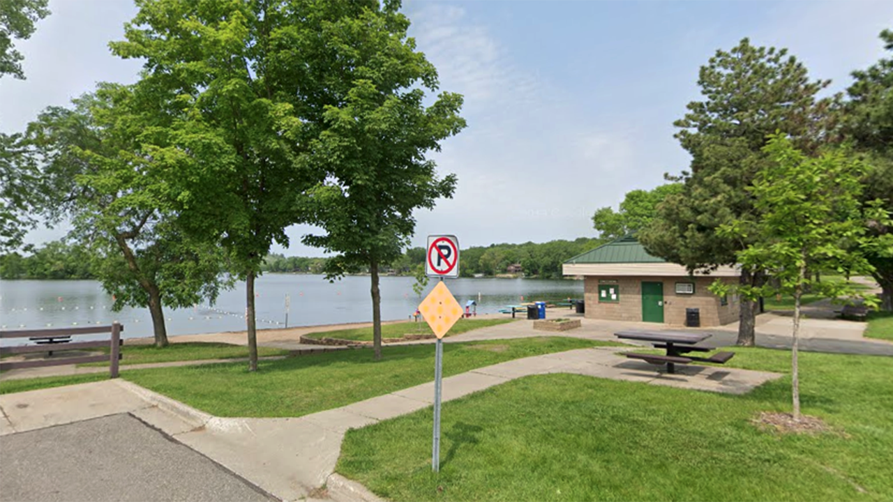 Man drowns in lake after jumping in to help girlfriend Fox News