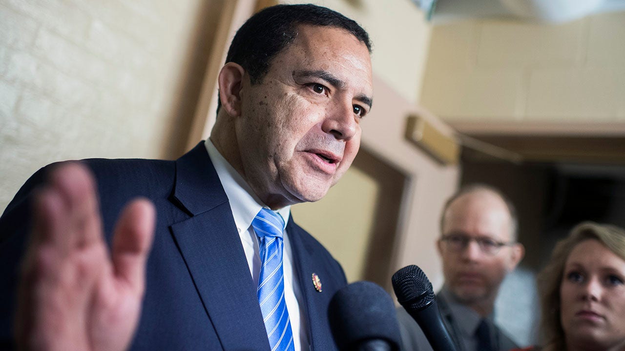 Dem Rep. Cuellar urges Biden admin to extend Title 42: ‘We need to listen to the border communities’