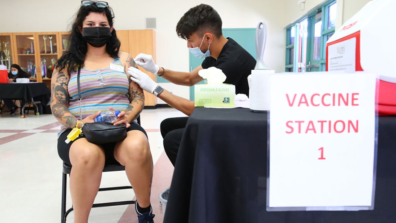 LA County 'strongly recommends' masks indoors over Delta variant, regardless of vaccination status