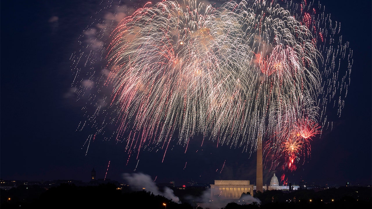 White House to host July 4 'independence from virus' bash