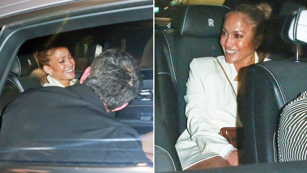 Jennifer Lopez, Ben Affleck erupt in laughter during romantic date night in Los Angeles: photos