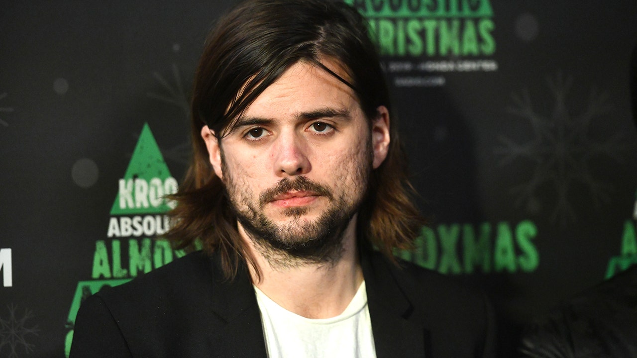 Mumford & Sons band member Winston Marshall announces he's leaving the band to be free to talk about politics