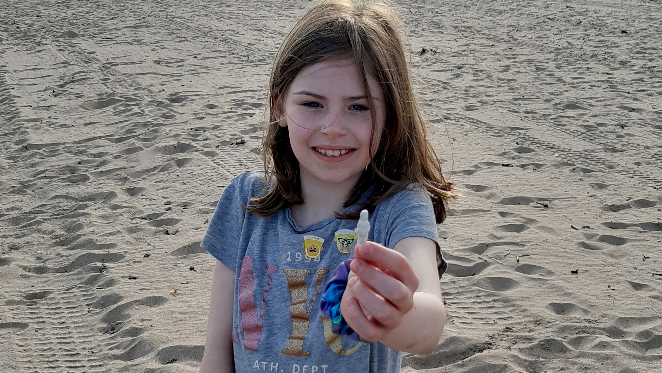 Woman finds rare, 19th century porcelain doll on Scottish beach