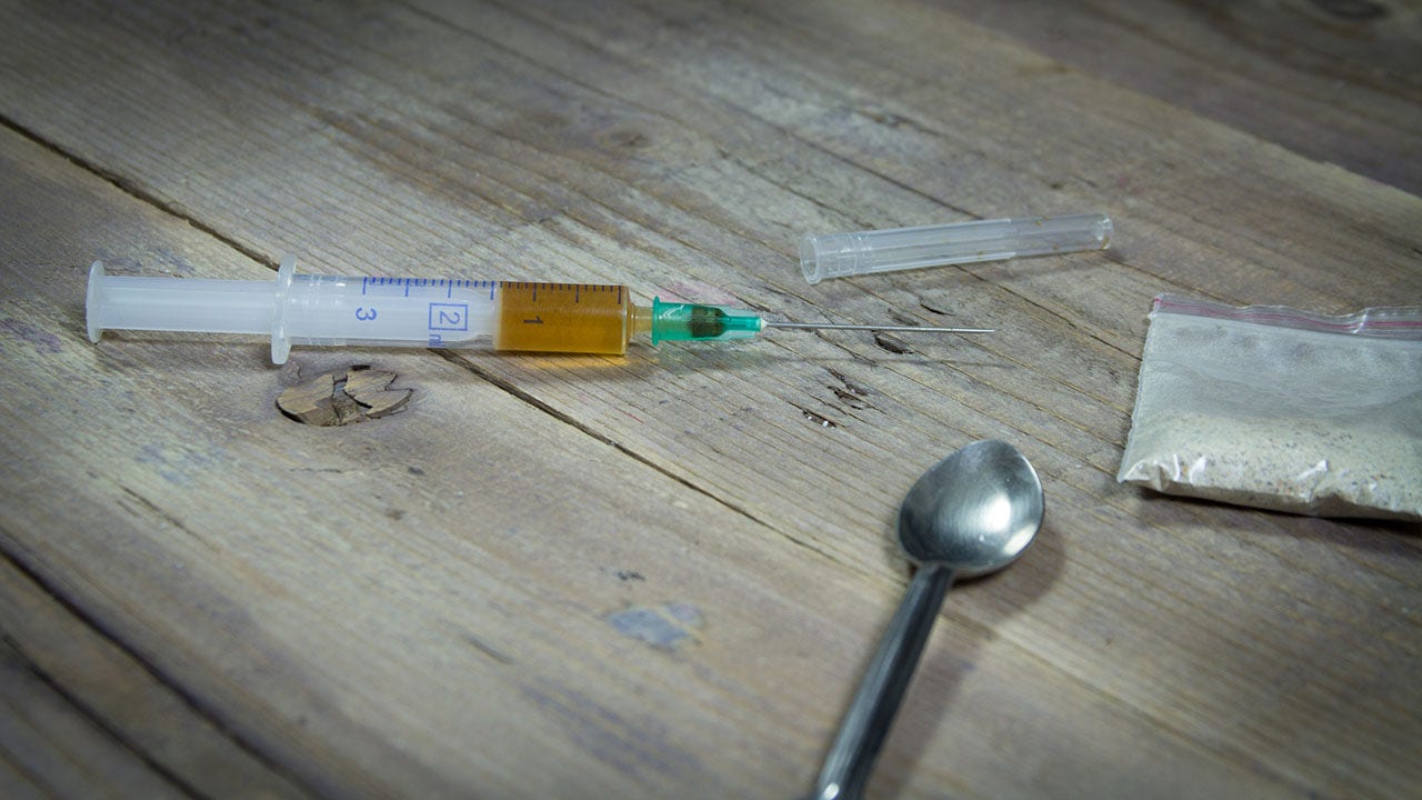 New Mexico warns on wound botulism among drug users after several suspected cases
