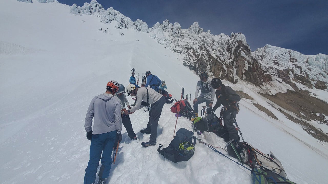 Oregon climber, 63, dies after falling 500 feet on Mount Hood