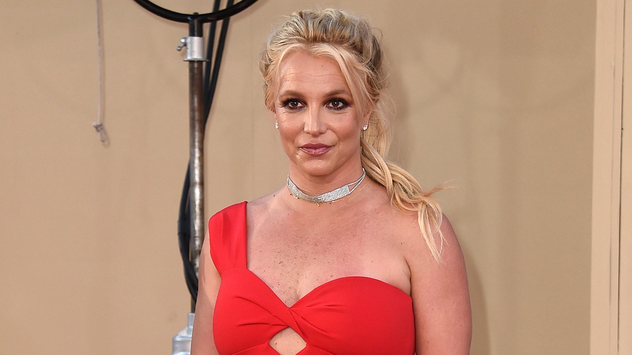 Britney Spears explains how she accidentally got locked in a bathroom at '2 am' in lengthy Instagram post - Fox News