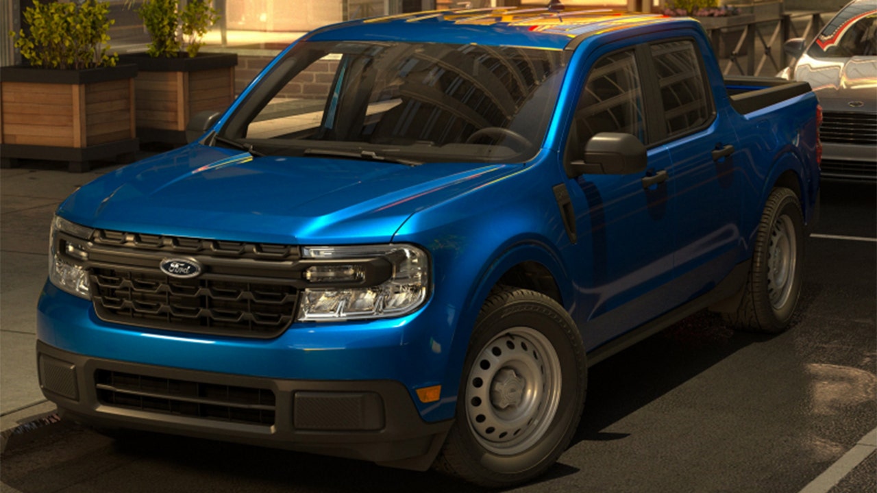 Ford Maverick Hybrid gets pickup-best 37 mpg