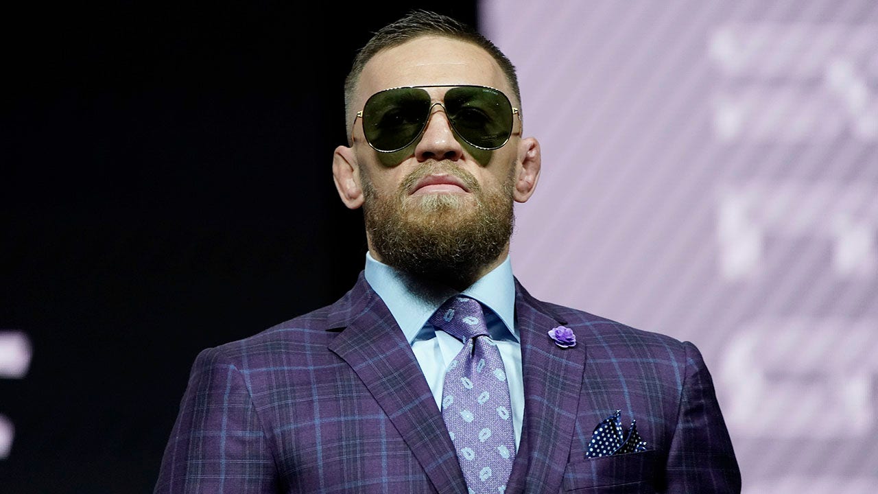 Conor McGregor won’t let Dustin Poirier forget about wife’s’ alleged DMs 
