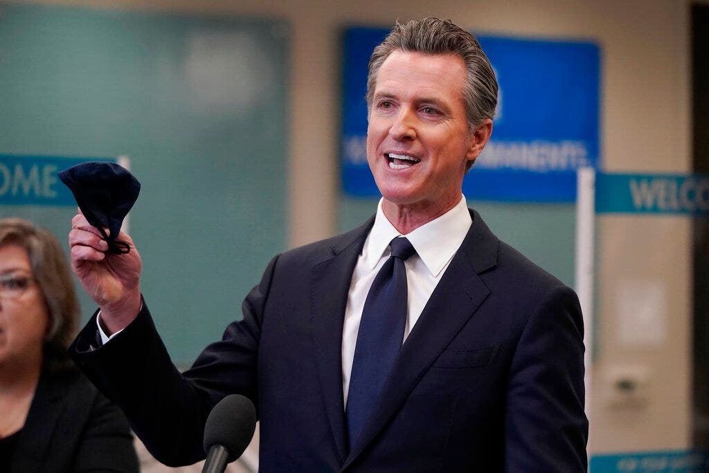 Recalling Newsom: Likely California voters split on ousting governor in new poll