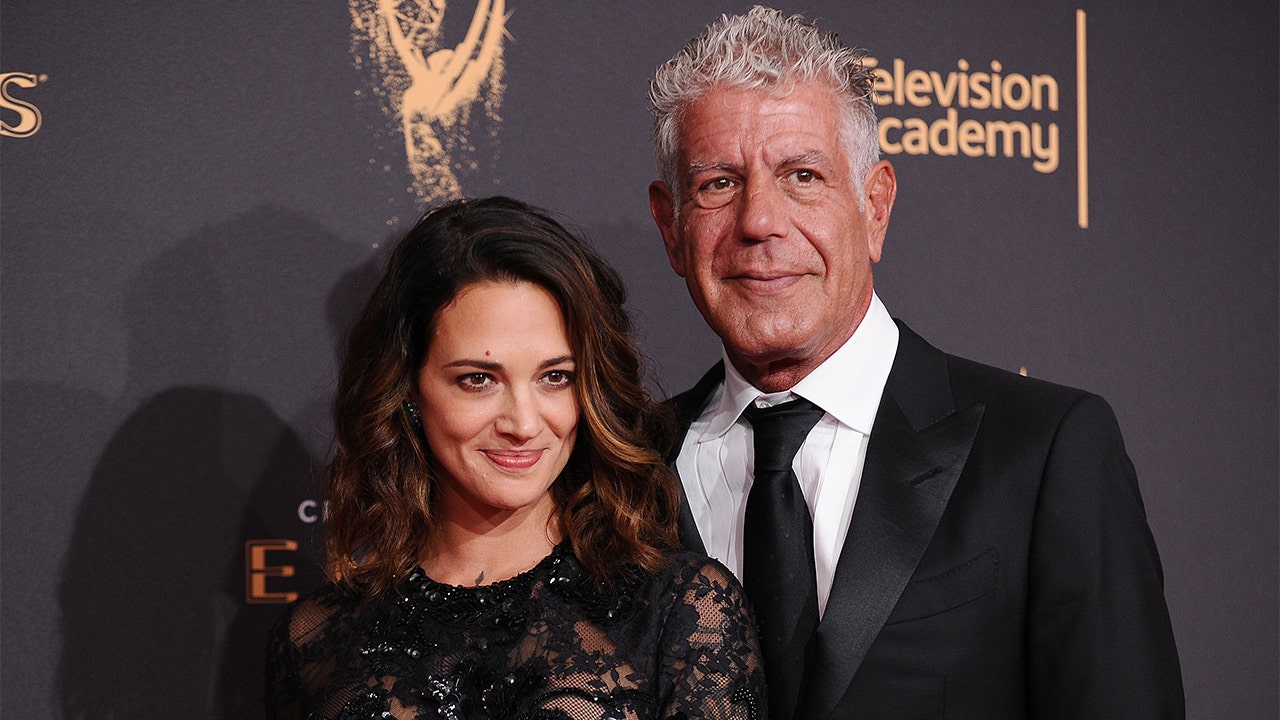 Why Anthony Bourdain’s girlfriend Asia Argento wasn't interviewed in 'Roadrunner' doc: filmmaker