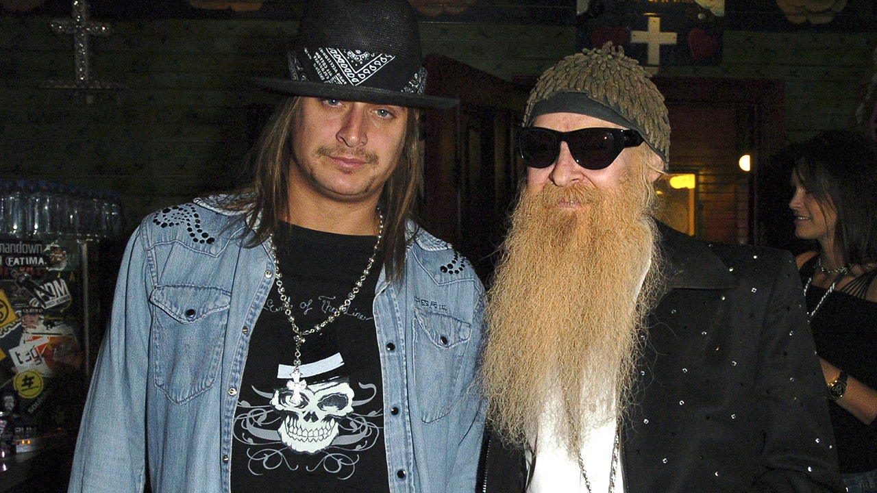 Kid Rock honors late ZZ Top bassist Dusty Hill: 'Rock n roll never forgets'