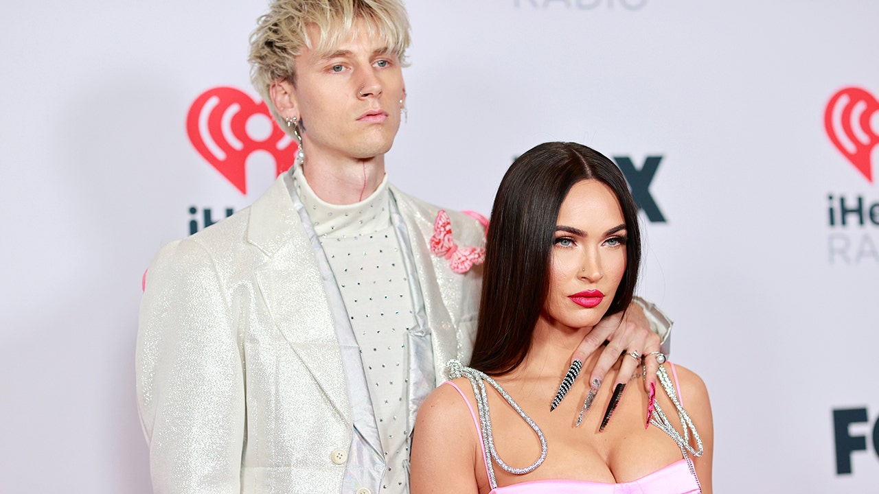 Megan Fox, Machine Gun Kelly describe relationship as ‘ecstasy and agony’ as they pose for head-turning shoot - Fox News