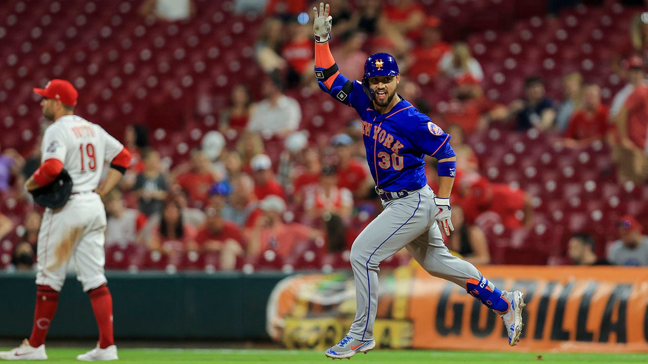 Michael Conforto Opens Up About Possible Last Home Game With Mets - Sports  Illustrated New York Mets News, Analysis and More