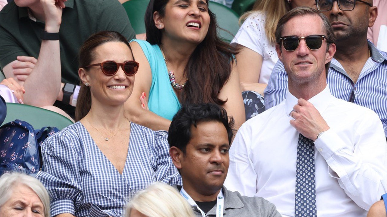 Pippa Middleton spotted enjoying Wimbledon in rare outing after