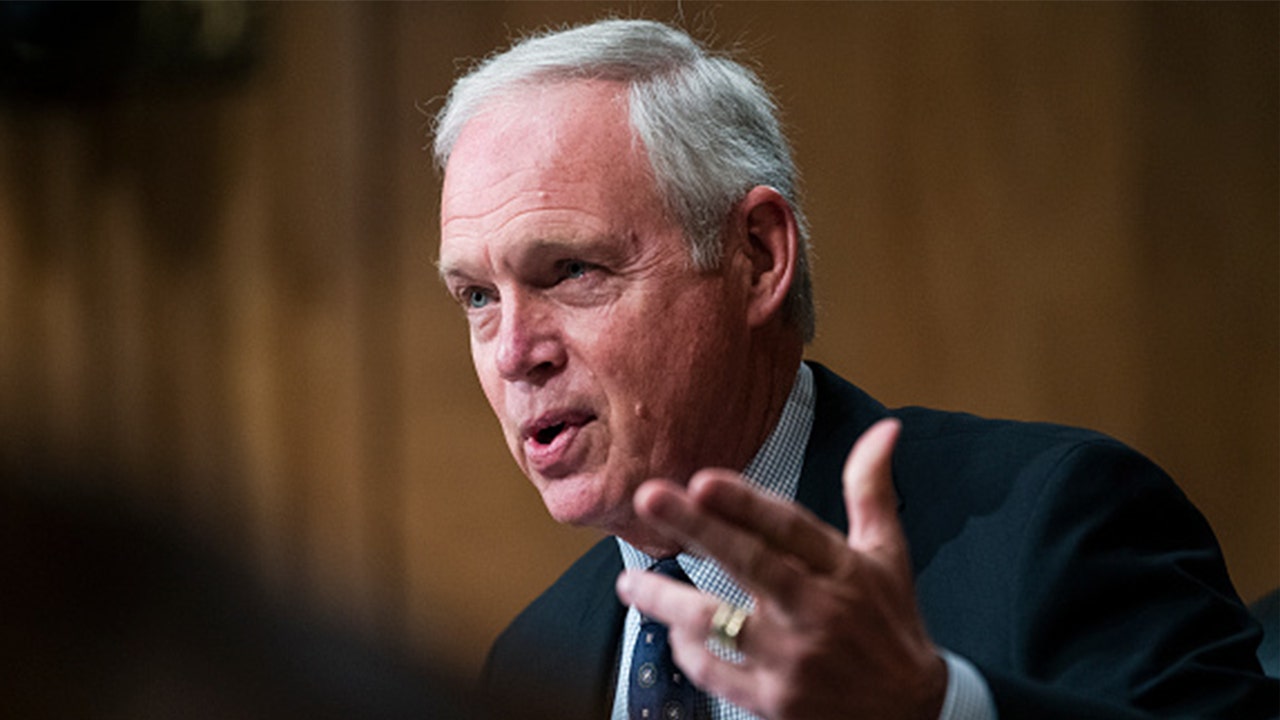 Johnson grills DHS on migrant releases, as GOP pressure builds on border crisis