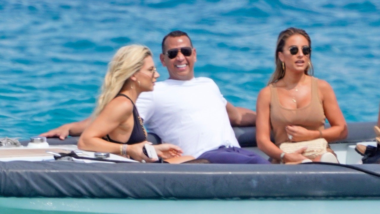 Wanten Jeugd ophouden Alex Rodriguez enjoys birthday getaway in Saint-Tropez with mystery blonde,  Jessie James and Eric Decker | Fox News