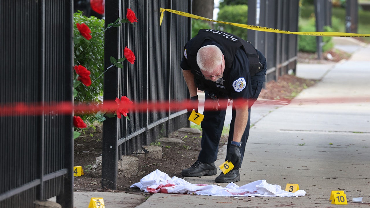 Chicago sees homicide spike in August amid ‘difficult days’ for police department