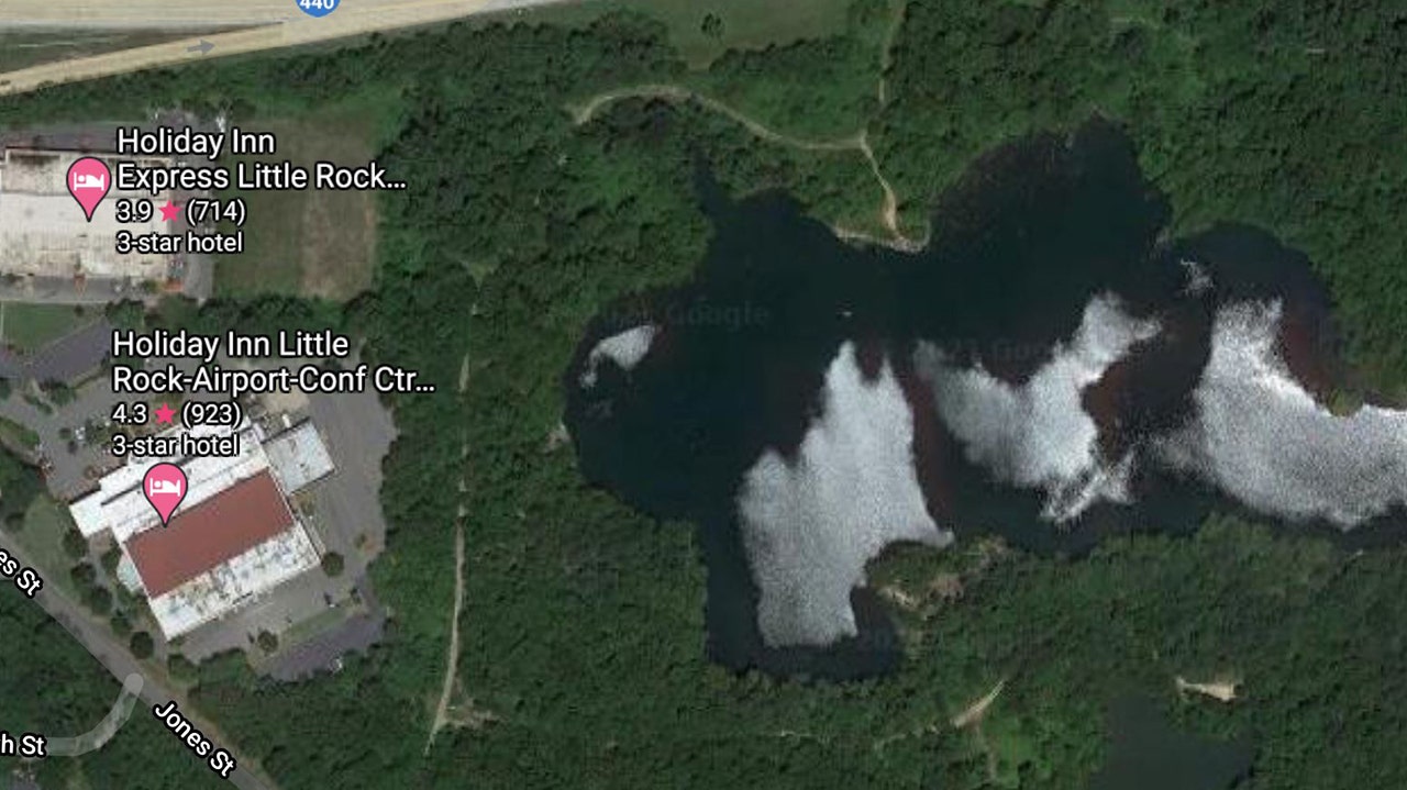 Arkansas man's body found in pond below cliff prompts homicide probe; police initially believed he had fallen
