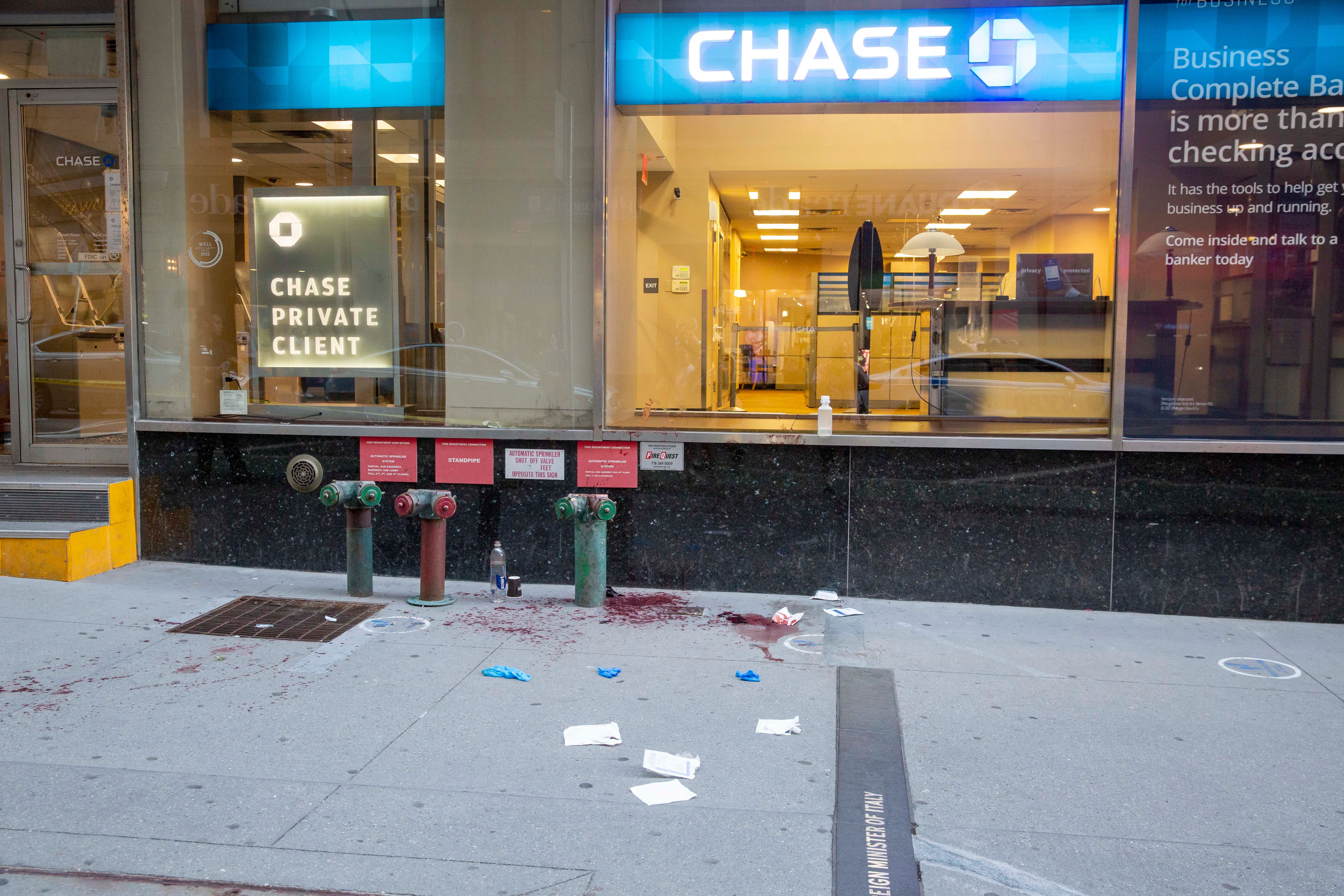NYC slashing: man brutally attacked by hatchet-wielding maniac at bank ATM