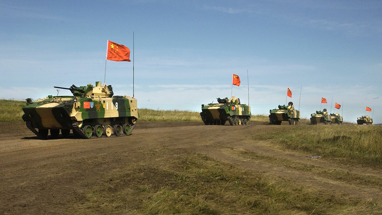 Chinese, Russian militaries hold drills in northwest China