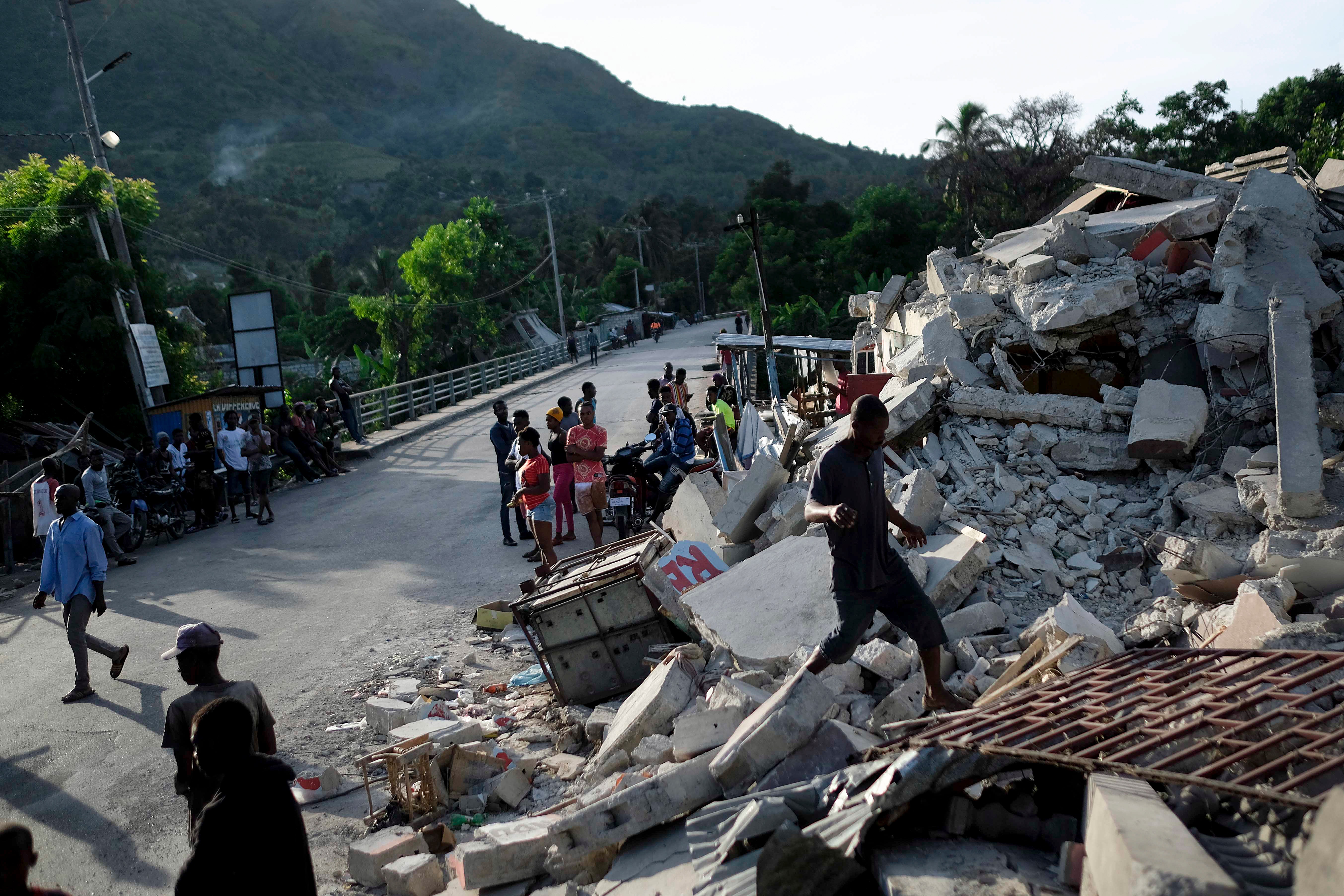 Haiti earthquake: Tropical Depression Grace a concern for recovery efforts with forecasts of heavy rain