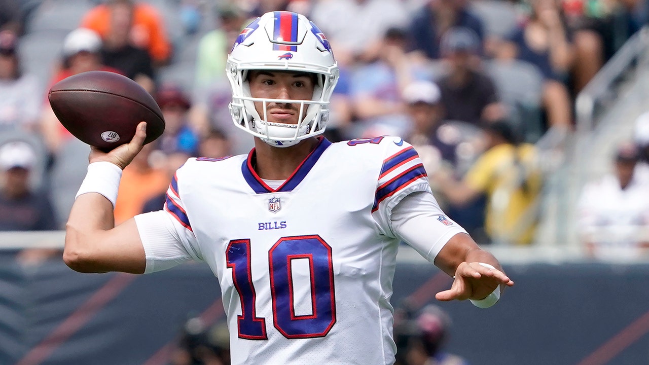 Trubisky shines as Bills roll past Bears with 41-15 win, Sports