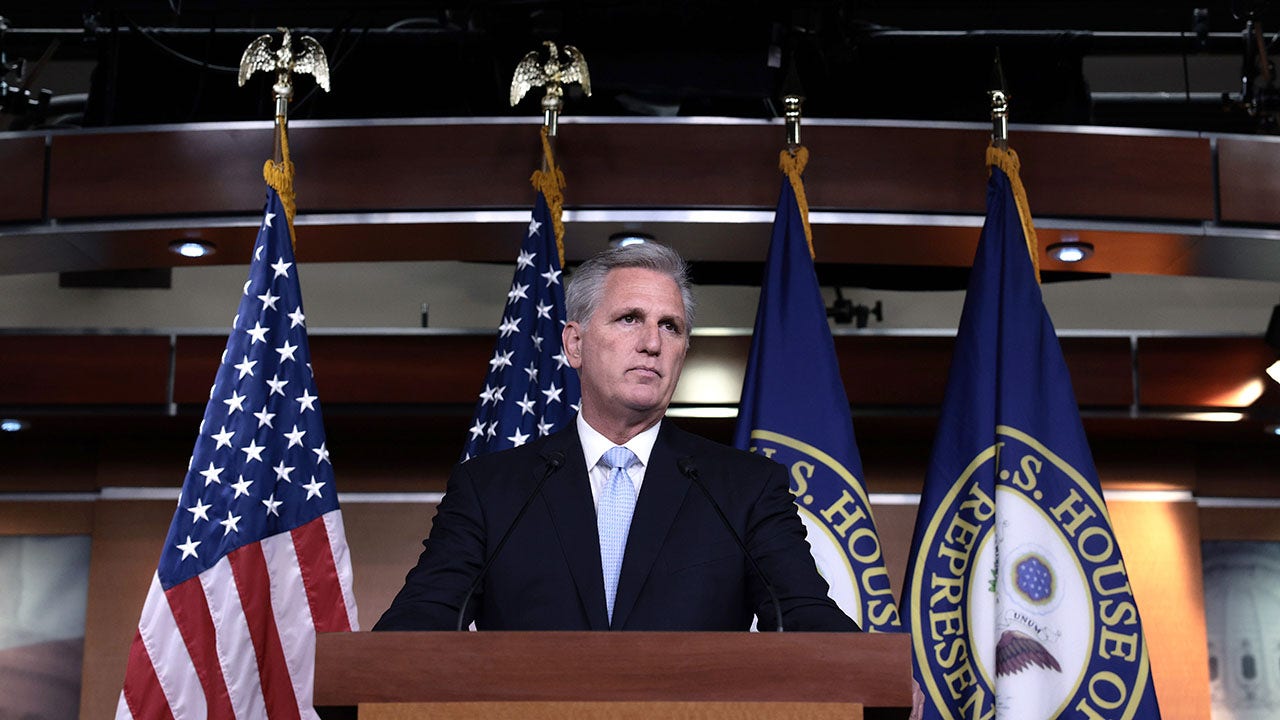 Reporter’s Notebook: The Hitchhiker’s Guide To Kevin McCarthy’s Potential Path To the Speakership