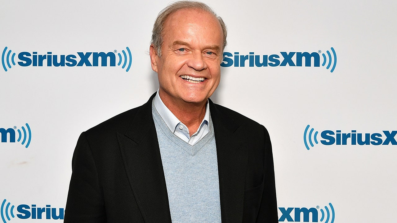 Kelsey Grammer on his 'love' for America, which Founding Father he'd like to play on Broadway