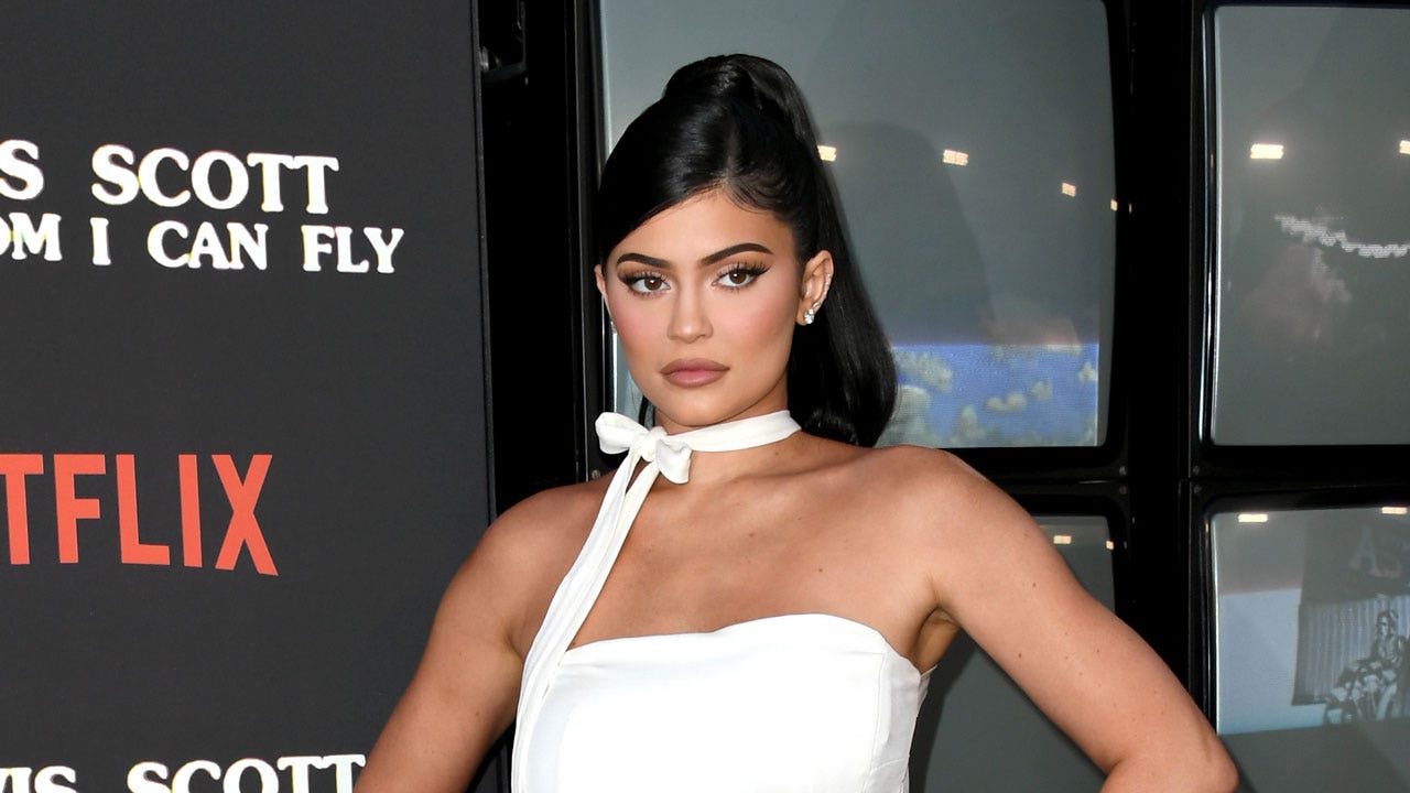 Kylie Jenner slams accusation that Kylie Cosmetics bypasses safety protocols: ‘Shame on you’ – Fox News