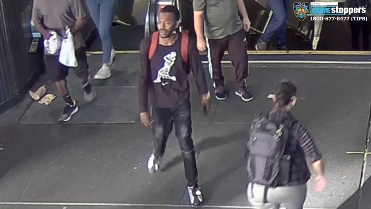 Penn Station shooting: NYPD hunt gunman after bystander caught in middle of feud struck during rush hour