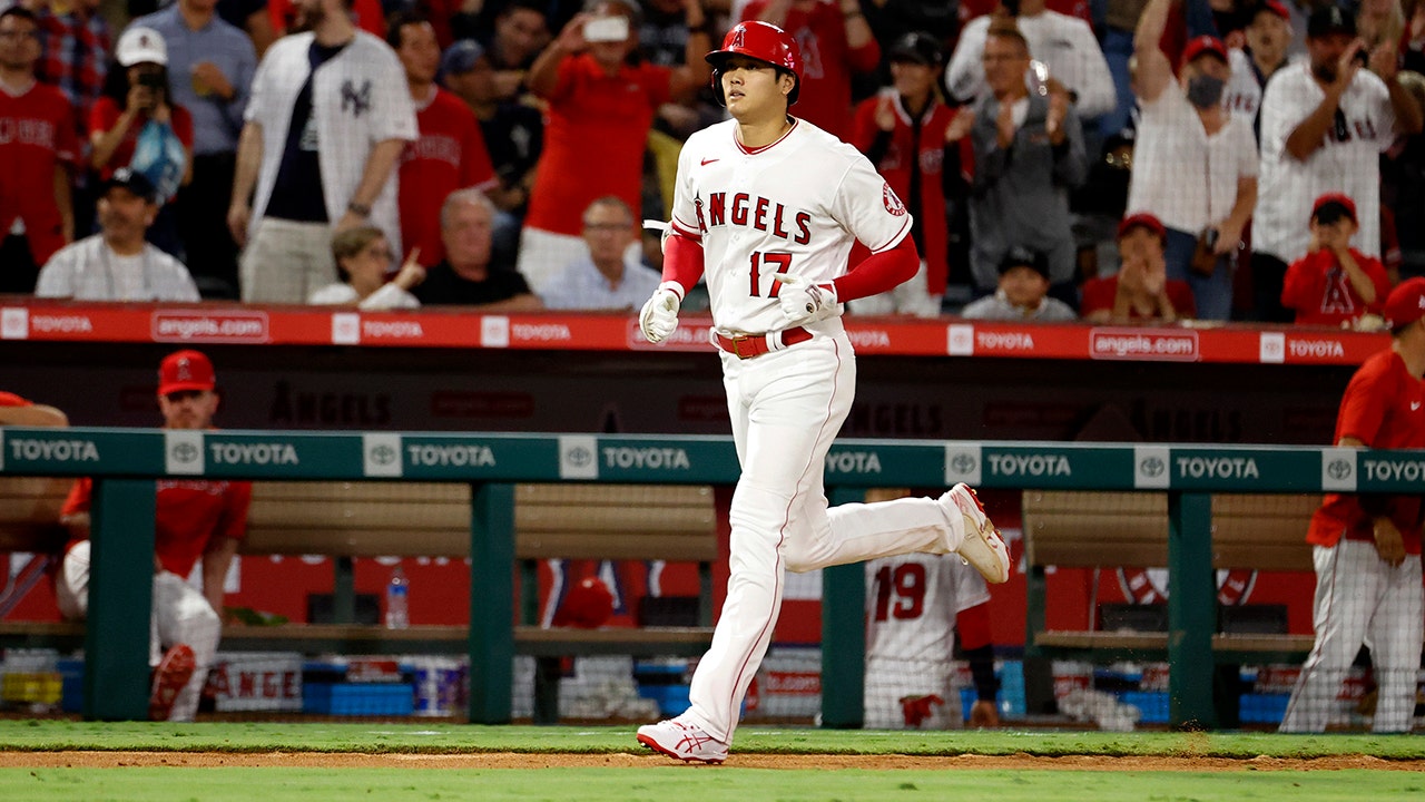 Ohtani pitches 7 innings, reaches base 5 times as Angels beat