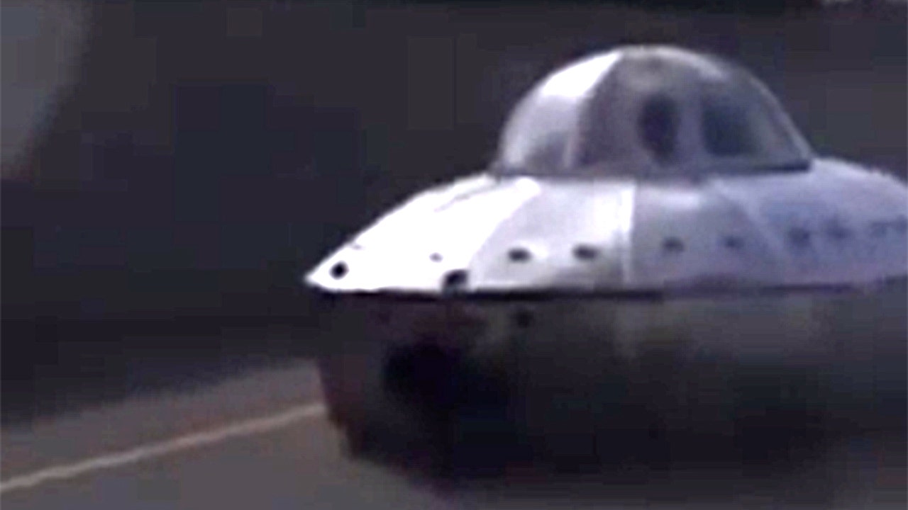 'UFO' seen on Florida Turnpike turns heads
