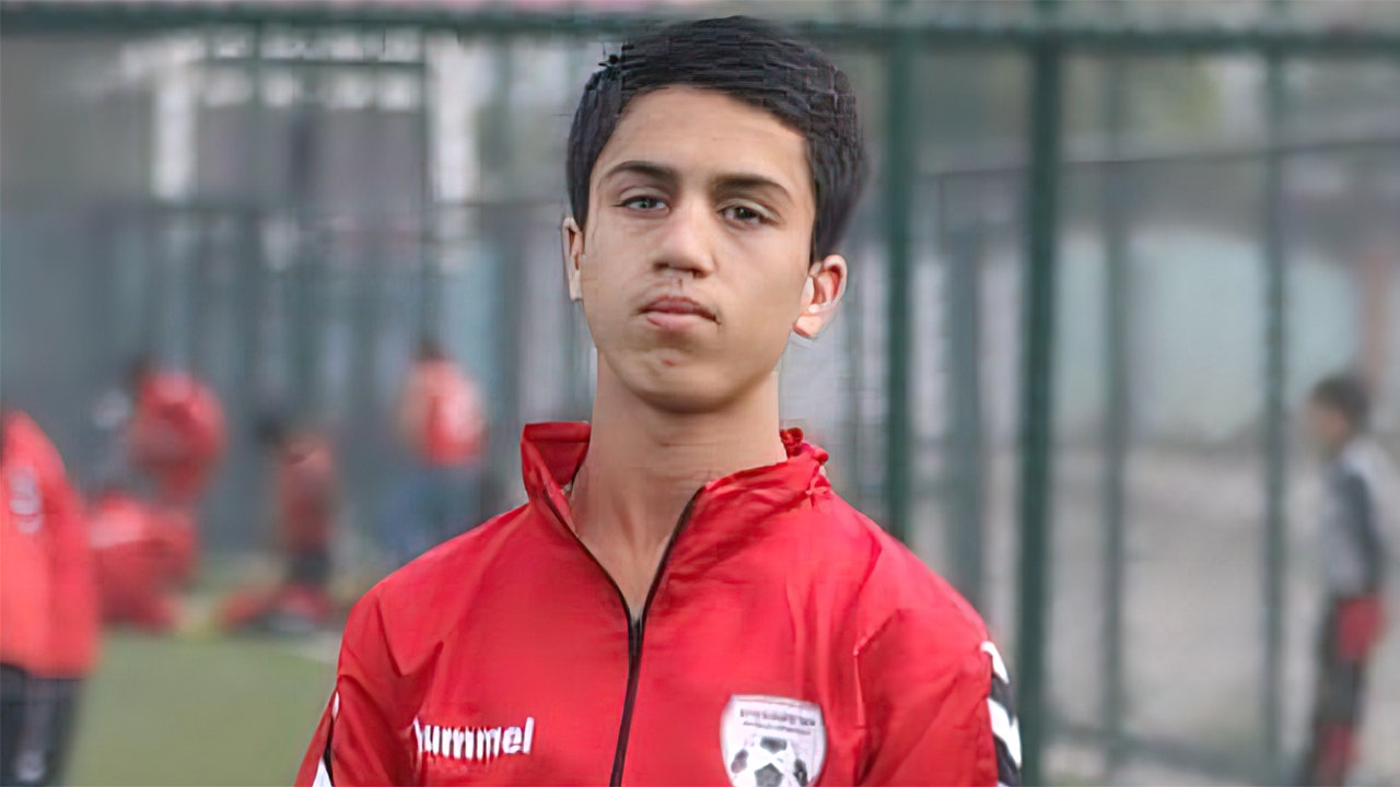 Afghan youth soccer player died in fall from US aircraft at Kabul airport