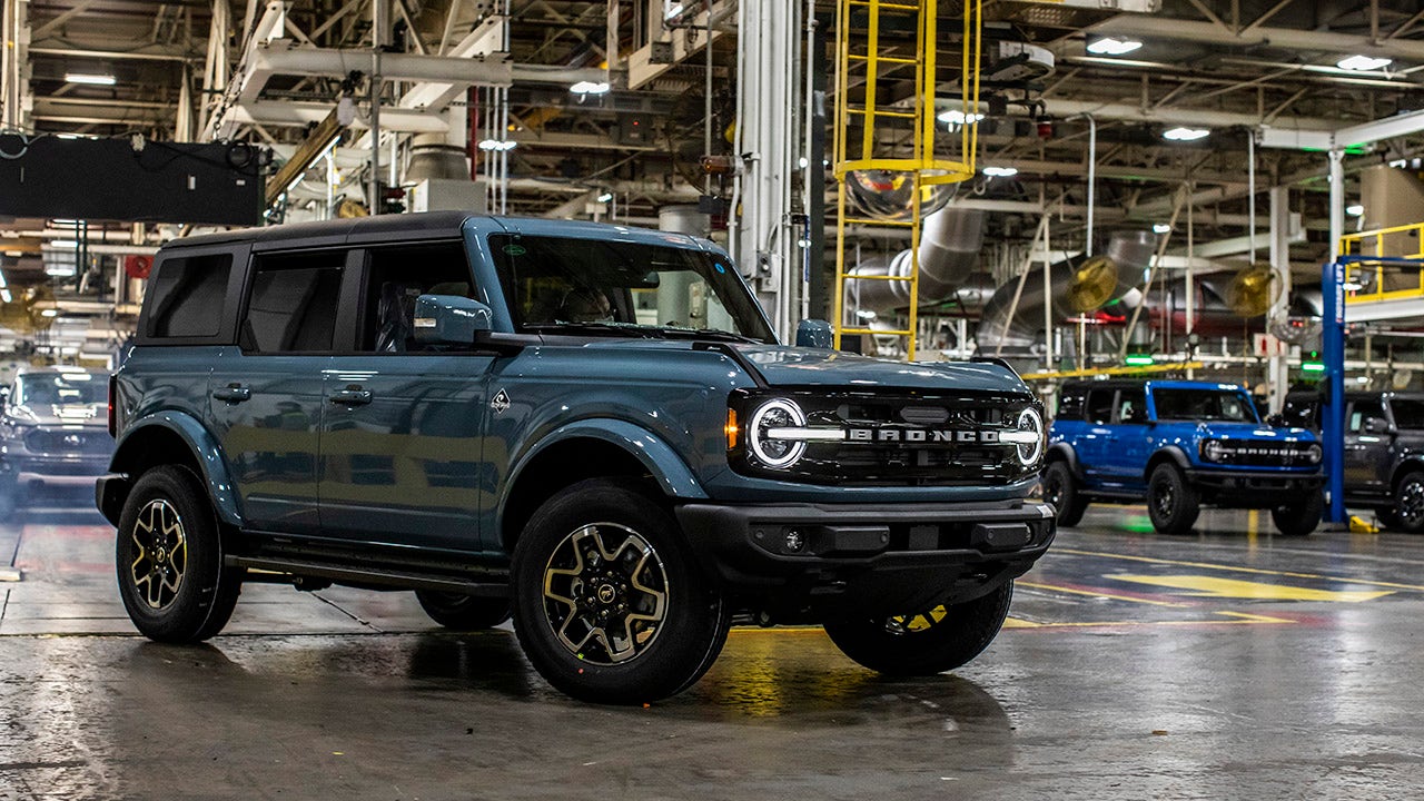 Ford Bronco deliveries delayed by manufacturing snafu