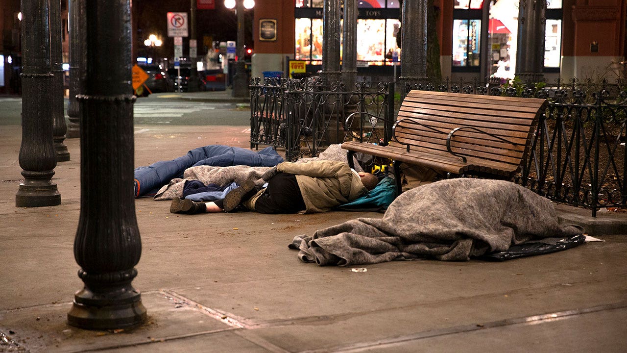 Dozens Of Homeless People Seen Using Seattle Public Transportation As   Homeless In Seattle At Night 