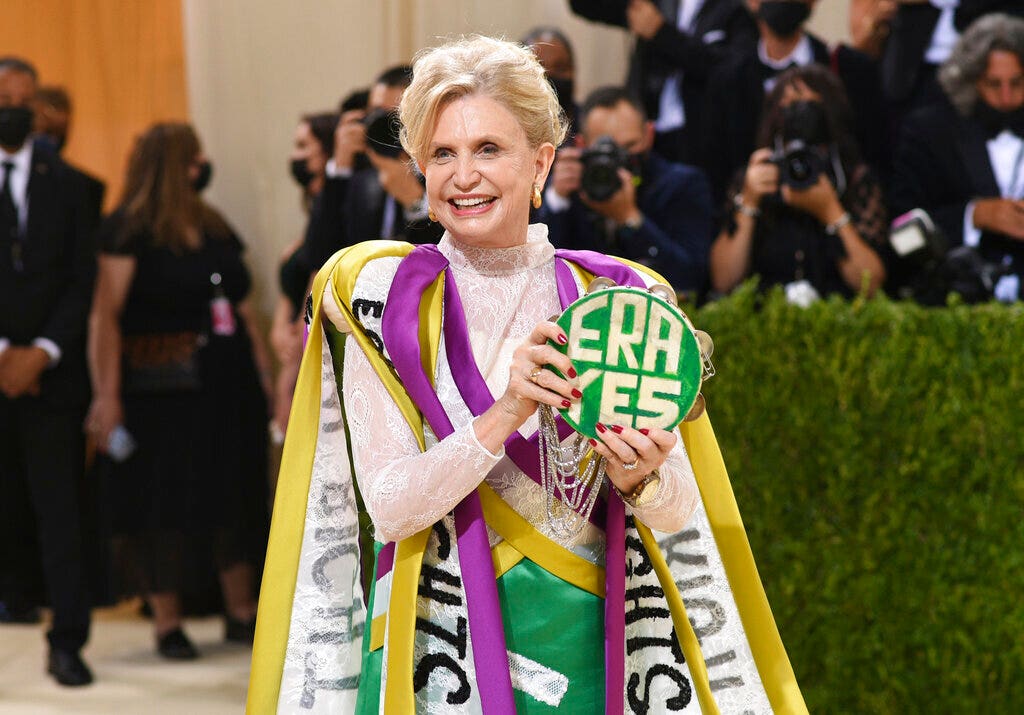 NY Rep. Carolyn Maloney shows up at 2021 Met Gala wearing a gown in suffragist colors