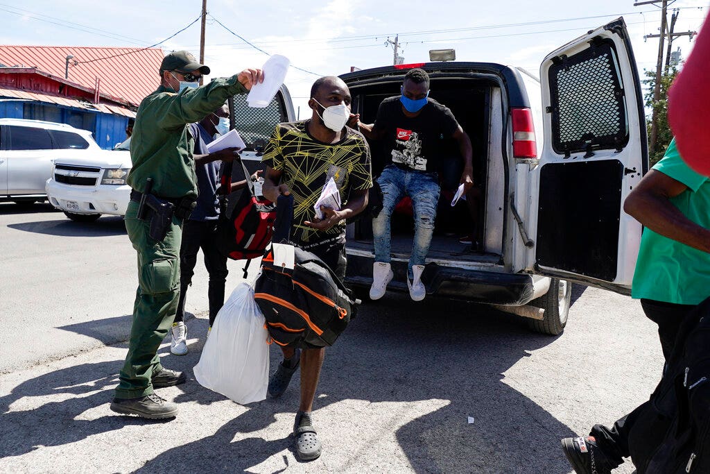 DHS says 1,401 migrants removed to Haiti, less than 5,000 remain in Del  Rio