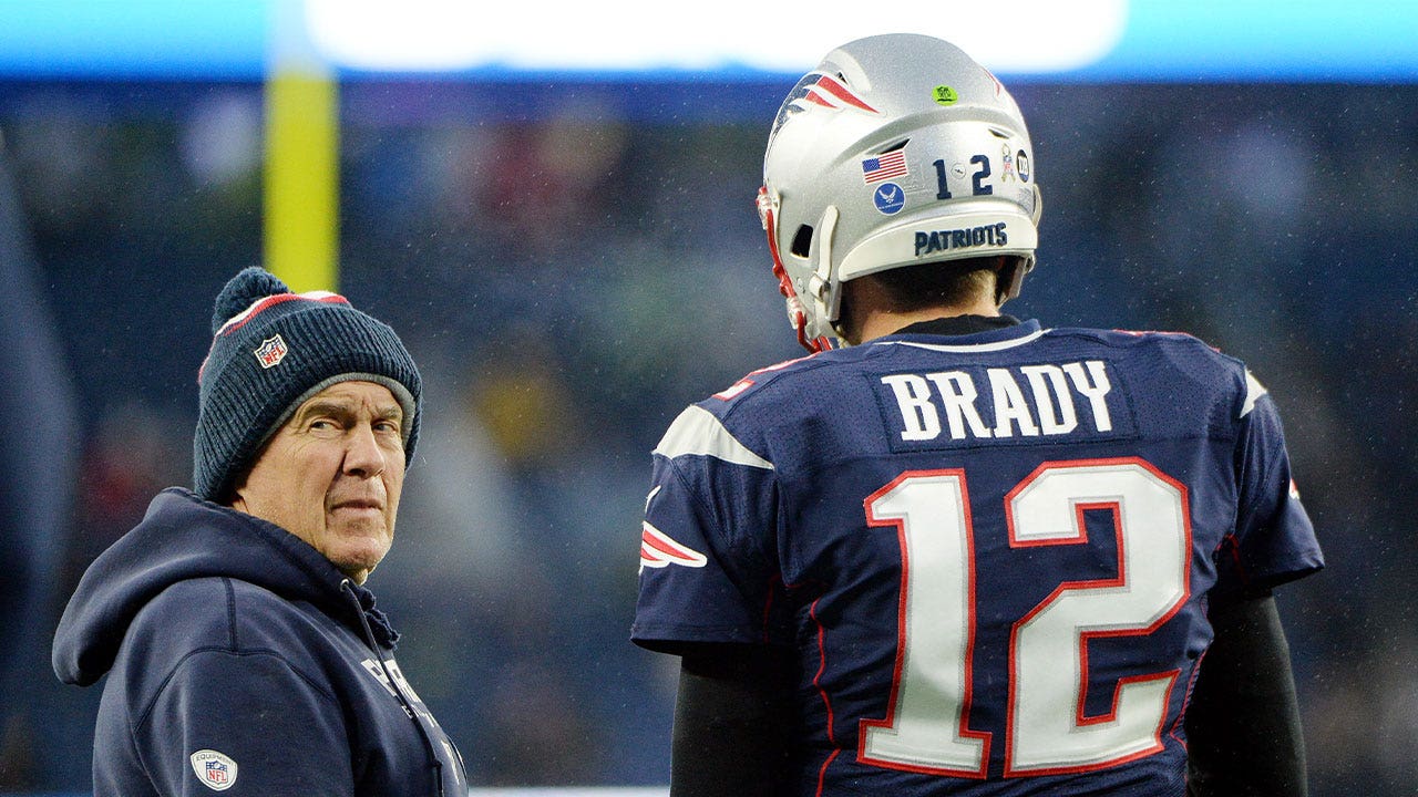 Patriots fan trolls Bill Belichick ahead of Tom Brady return with billboard outside Gillette Stadium – Fox News