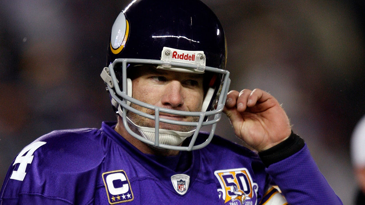 Brett Favre repays $600,000 in welfare dollars he took, but not interest -  Mississippi Today