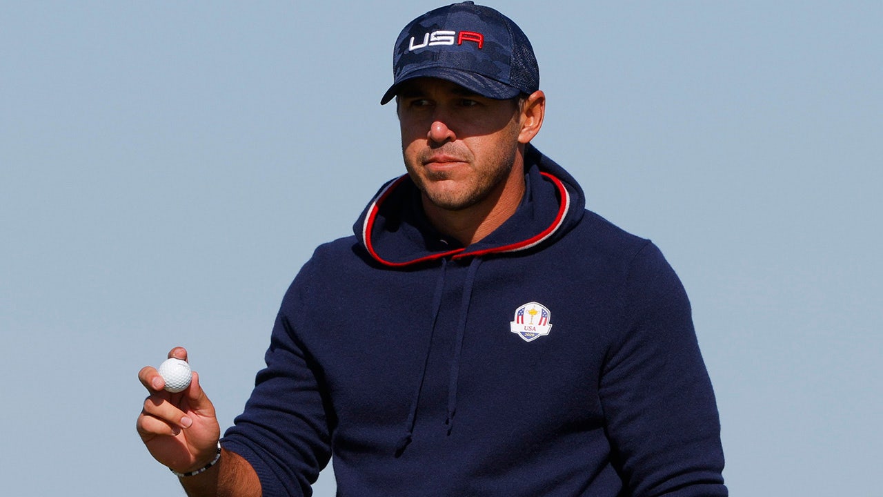 Brooks Koepka Pleads With Ryder Cup Official For Drop Have You Ever Seen Me Hit A Ball Fox 