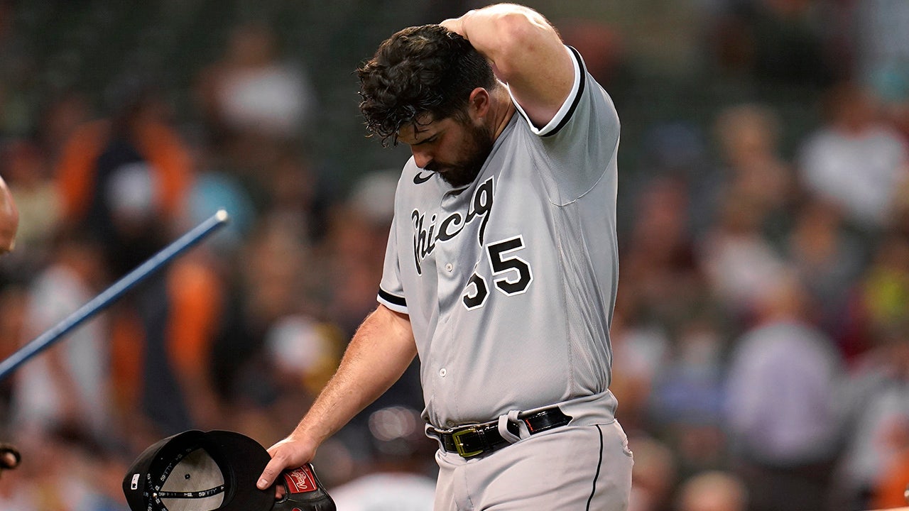 White Sox lose to Tigers, putting AL Central clinch on hold