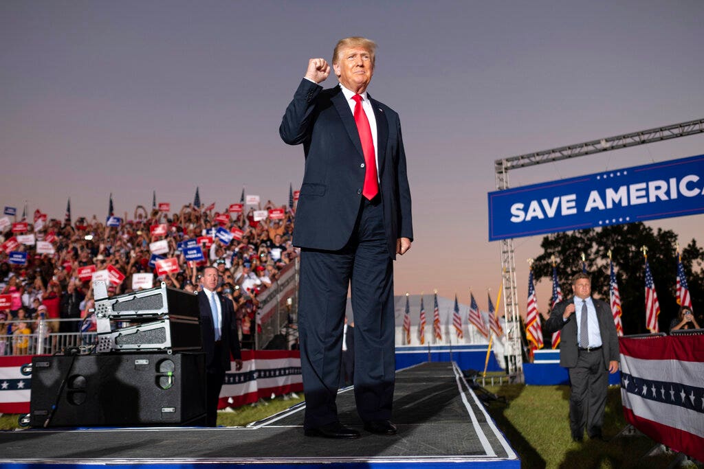 Trump returns to Iowa to boost 2022 Republicans, but trip lays 2024 marker