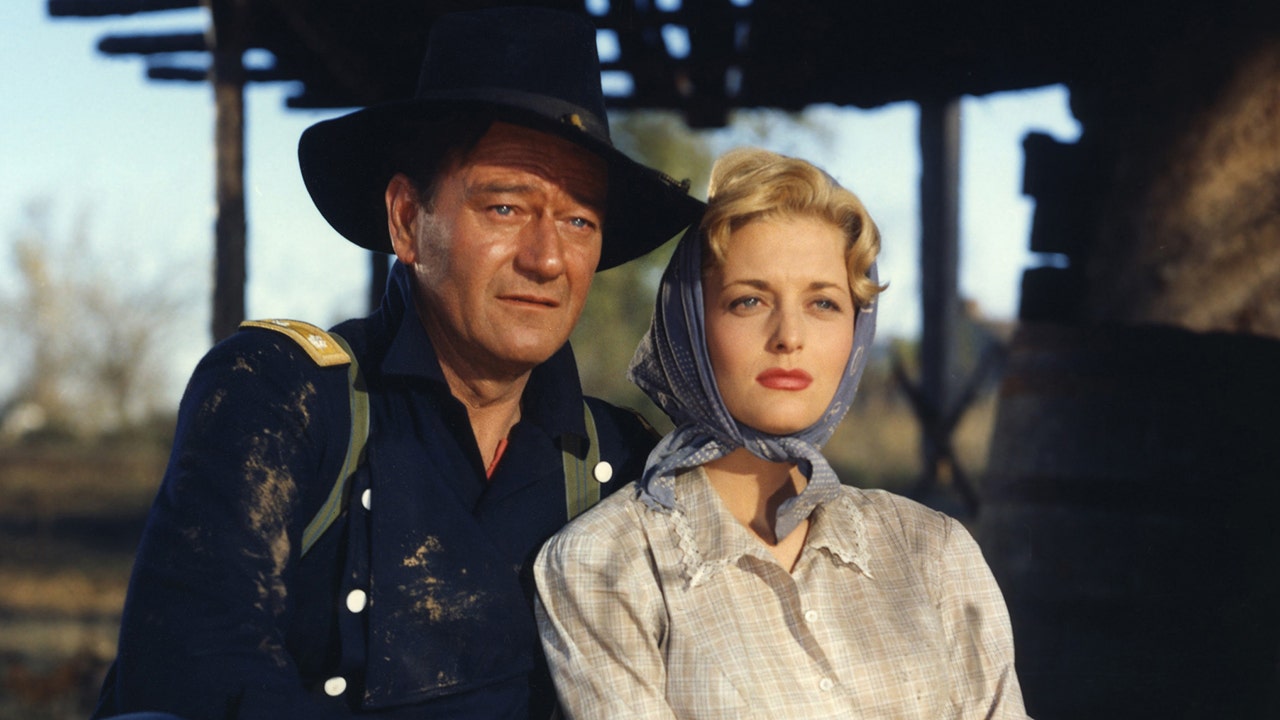 Western star Constance Towers talks working with John Wayne, William Holden in 'Horse Soldiers': 'Pure luck'